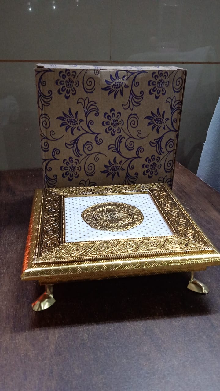 Golden - Square Pooja Chowki Patla / Bajot (20×20 CM / 1 Pc) Golden - Square Pooja Chowki Patla / Bajot (20×20 CM / 1 Pc)